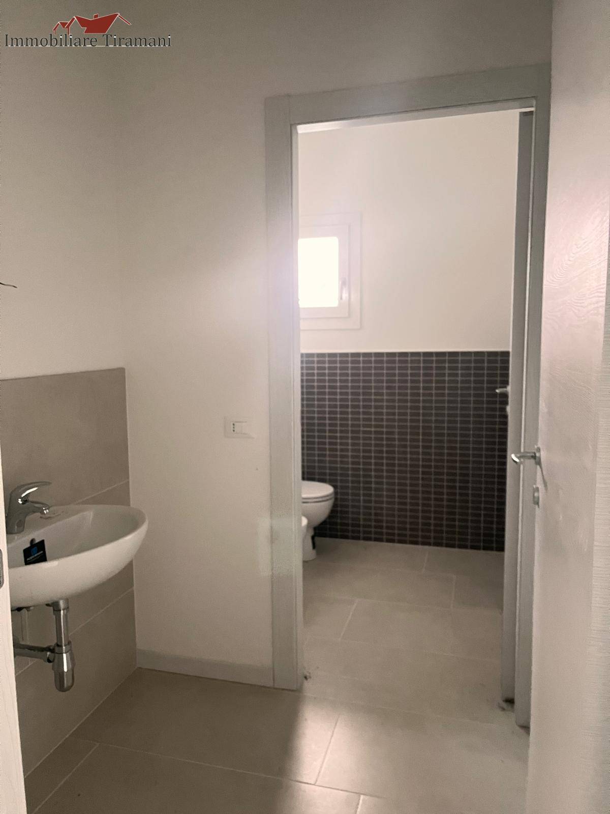 Studio/Ufficio in vendita a Fiorenzuola d'Arda