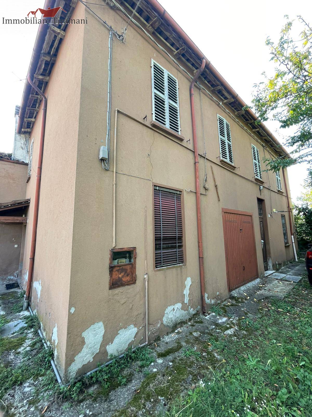 Casa semindipendente in vendita a Vigolzone, Vill