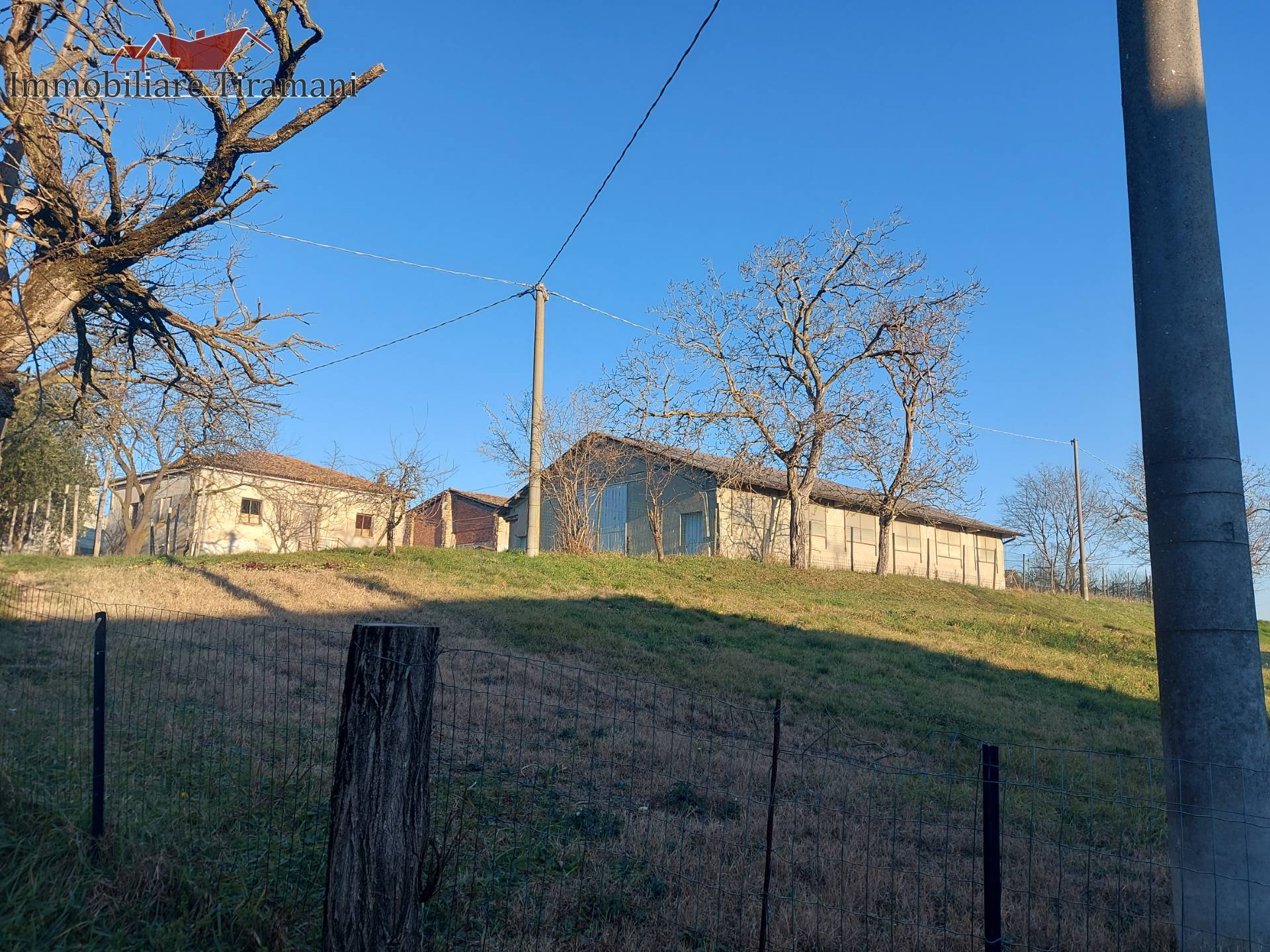 Casa indipendente in vendita a Borgonovo Val Tidone, Corano