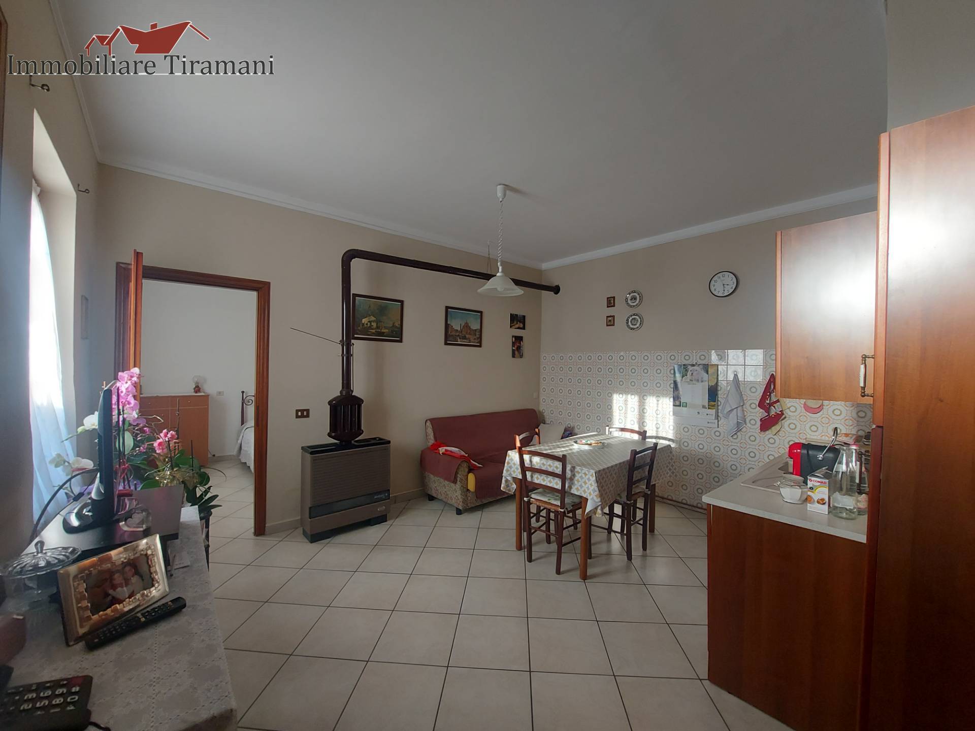 Casa indipendente in vendita a Borgonovo Val Tidone, Corano