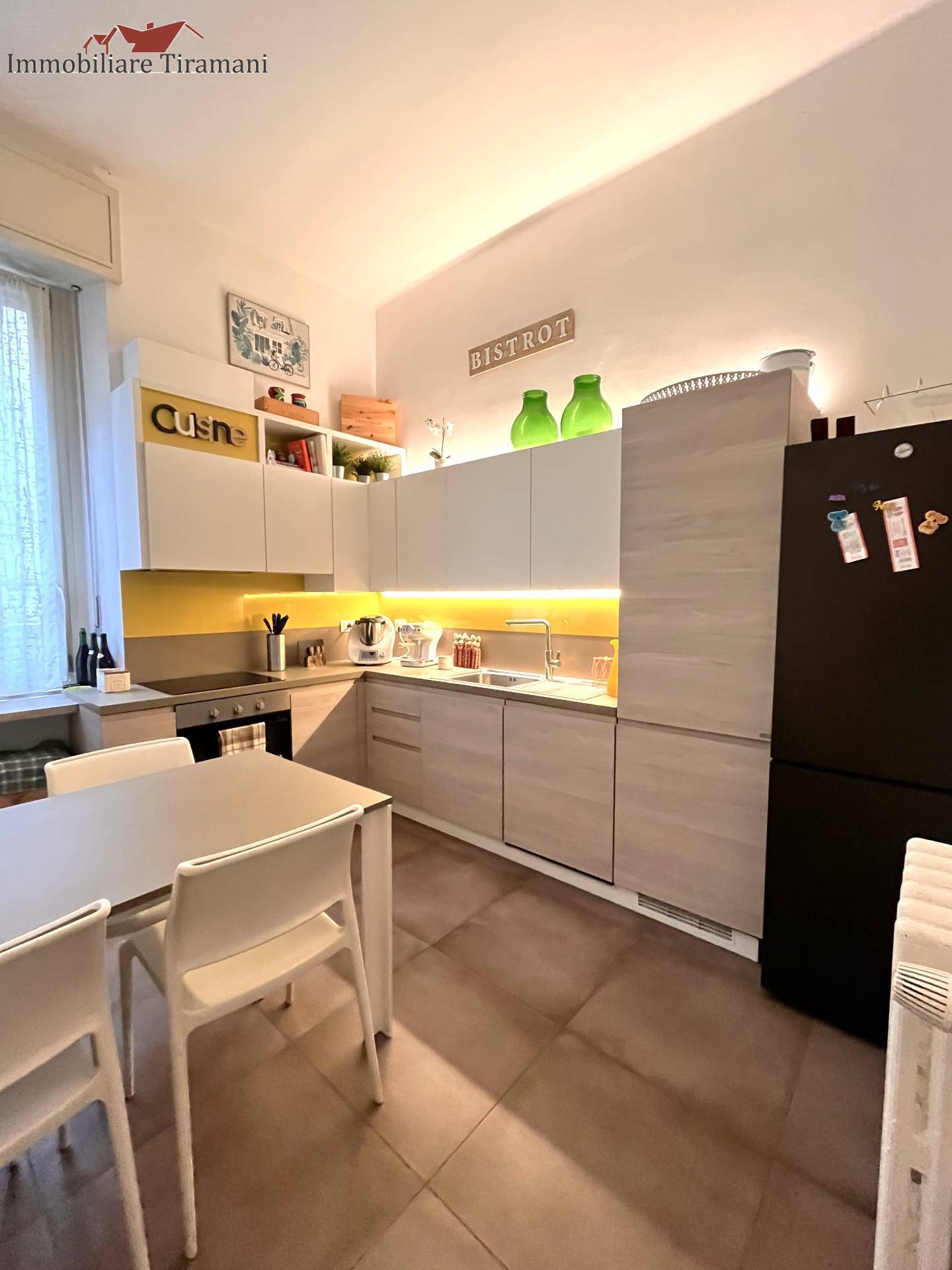 Appartamento in vendita a Piacenza, Centro storico