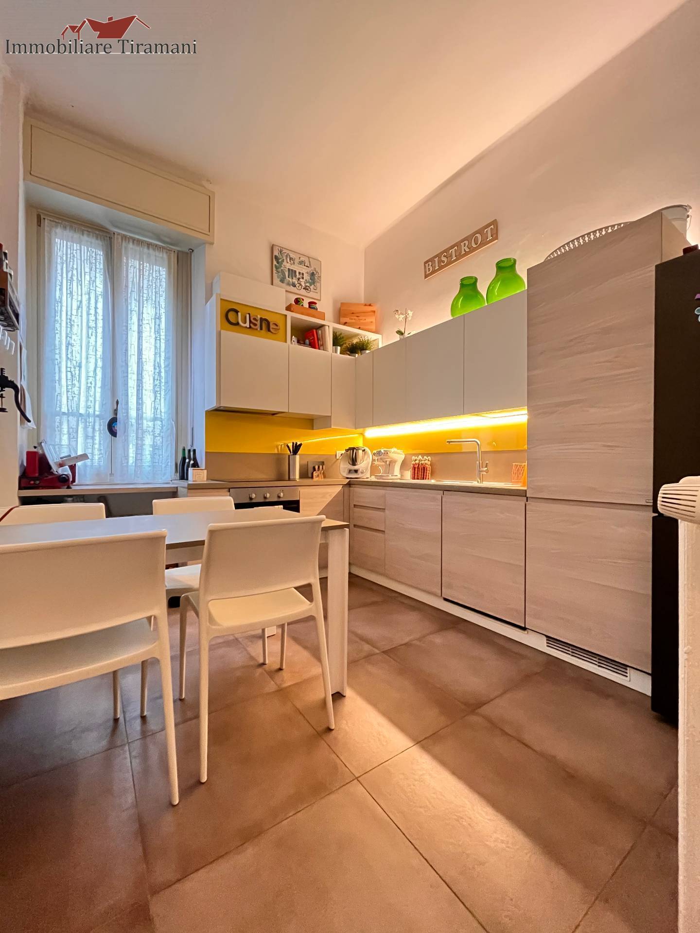 Appartamento in vendita a Piacenza, Centro storico