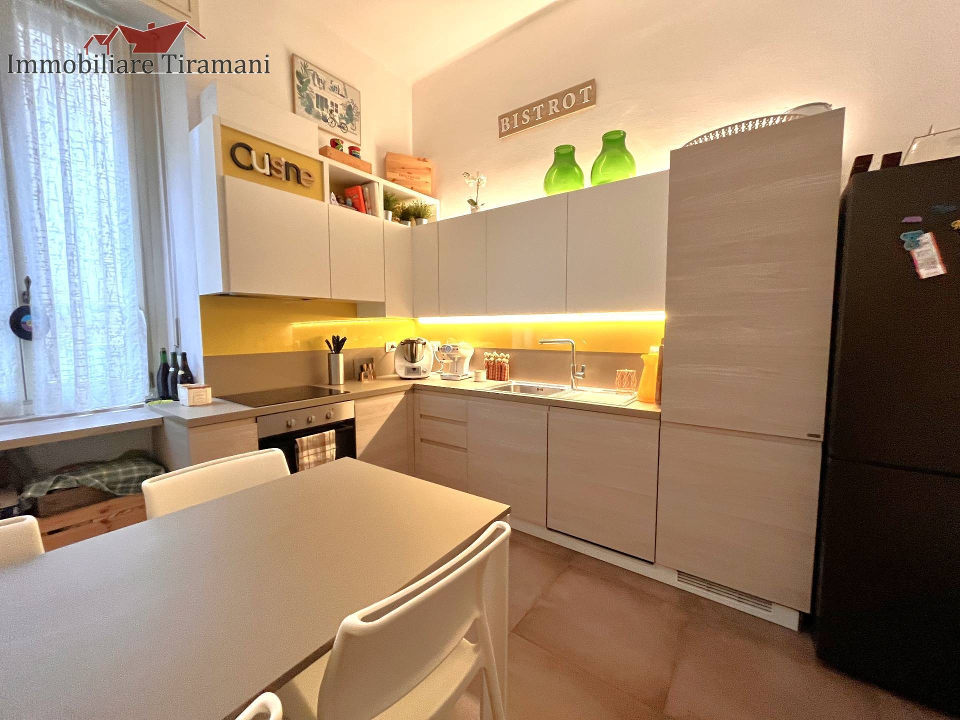 Appartamento in vendita a Piacenza, Centro storico