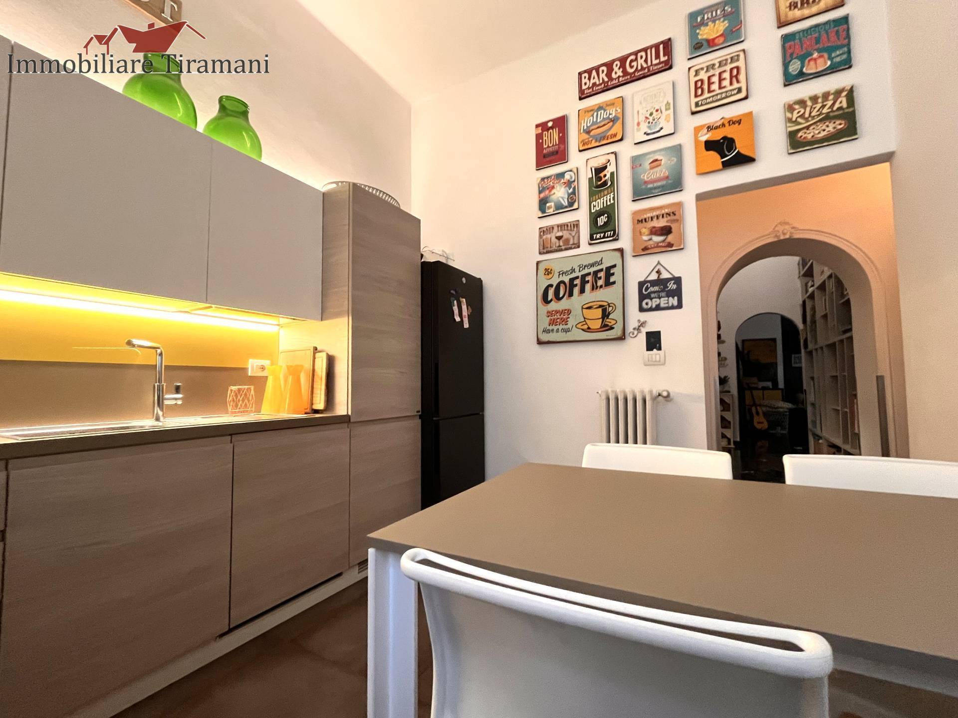 Appartamento in vendita a Piacenza, Centro storico