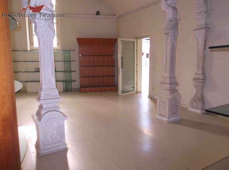 Studio/Ufficio in affitto a Piacenza, Centro storico