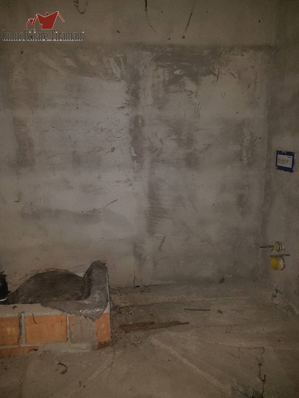 Casa semindipendente in vendita a Piacenza, Centro storico