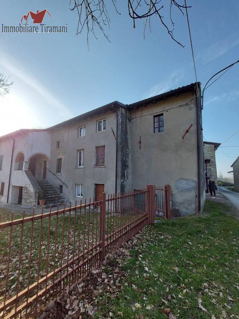 Rustico in vendita a Vernasca