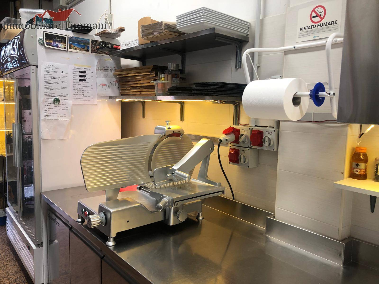 Attivit commerciale in vendita a Fiorenzuola d'Arda