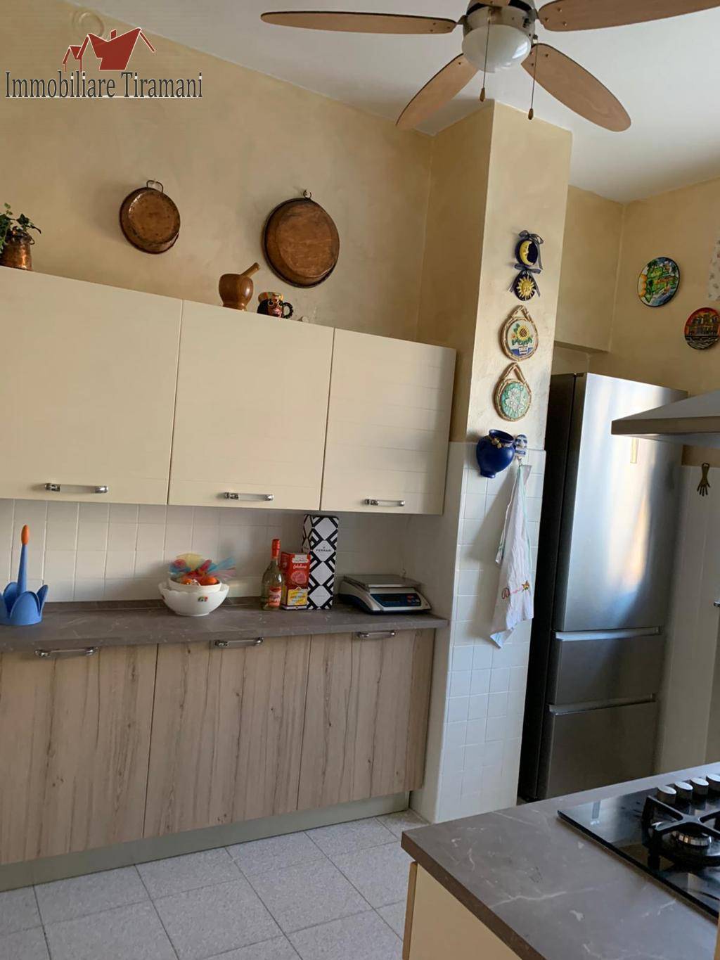 Villa in vendita a Cadeo, Roveleto