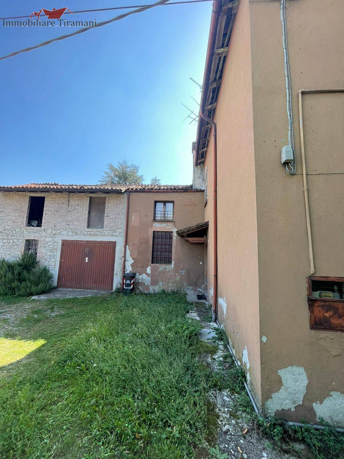 Casa semindipendente in vendita a Vigolzone, Vill