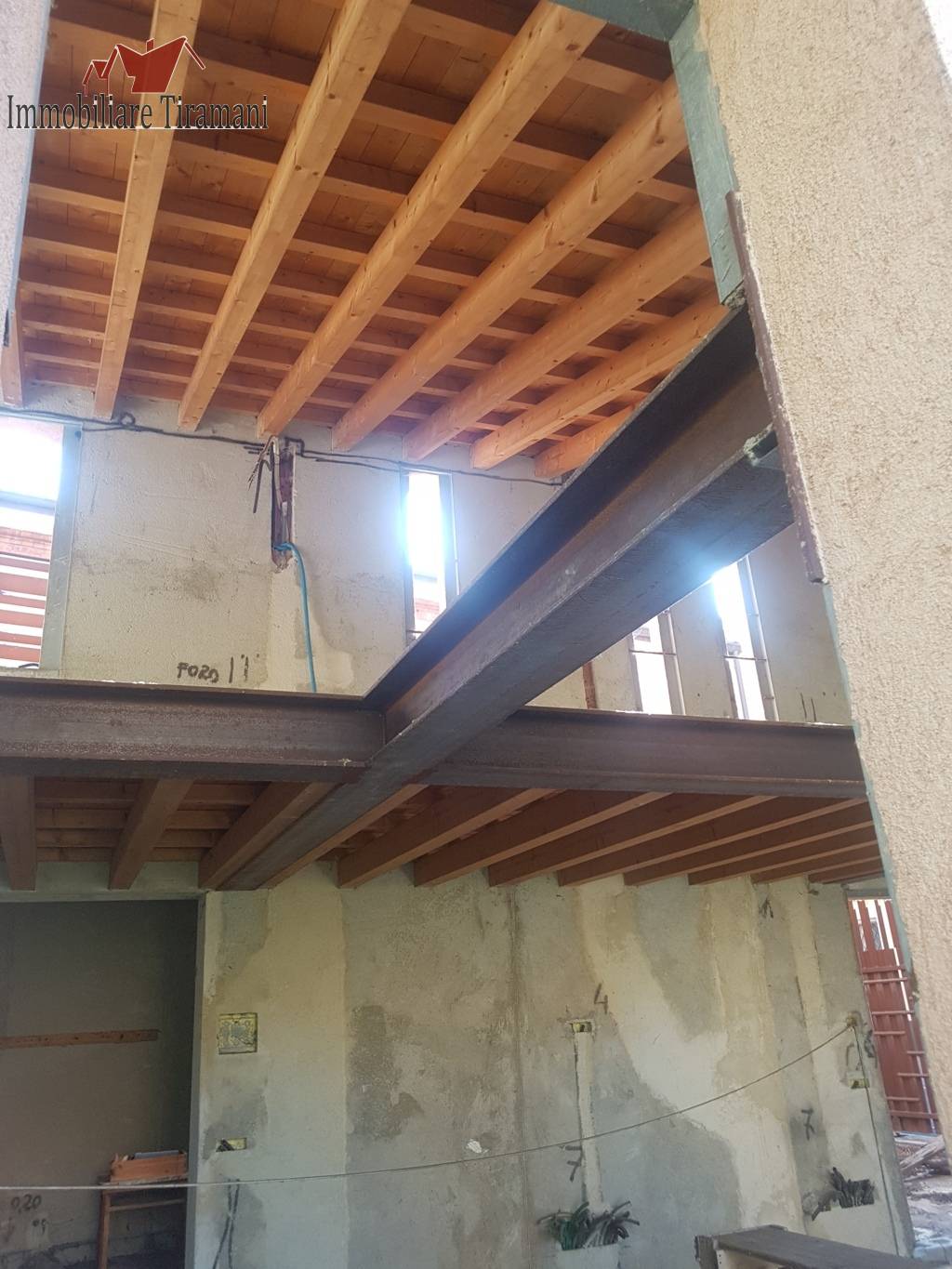 Casa semindipendente in vendita a Piacenza, Centro storico