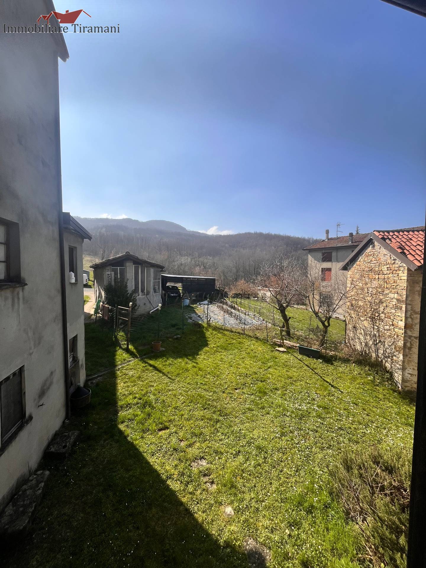 Casa semindipendente in vendita a Vernasca