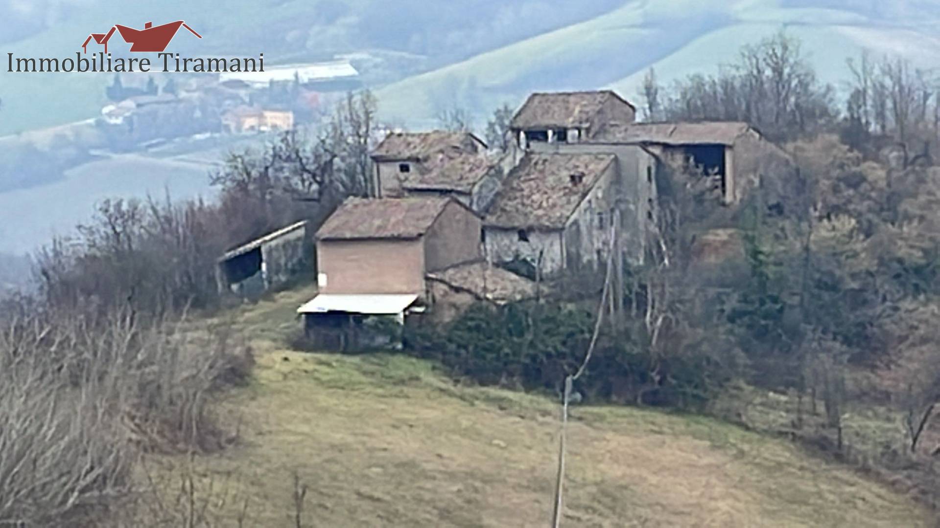 Rustico in vendita a Vernasca, Vigoleno