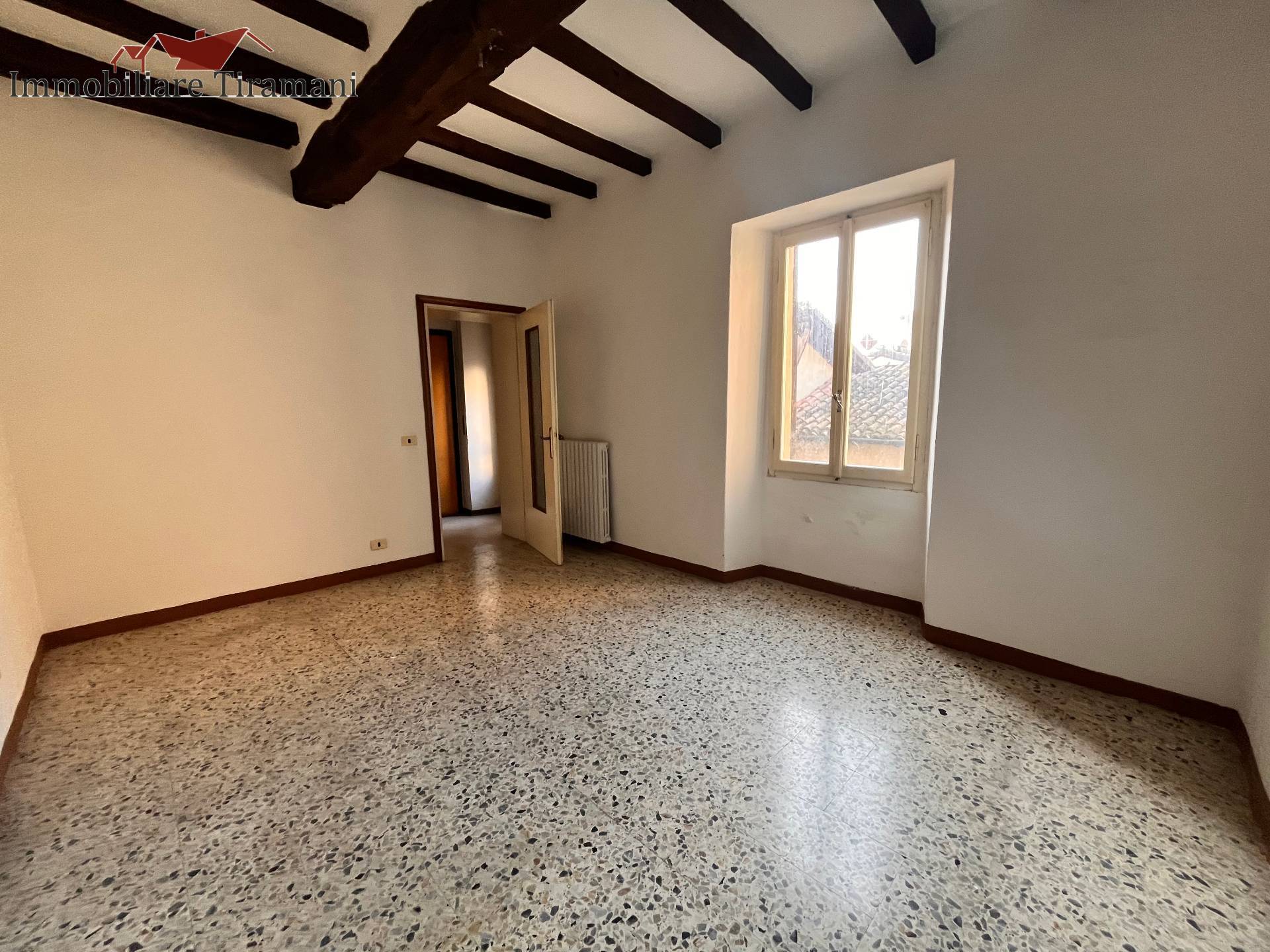 Palazzina in vendita a Castell'Arquato