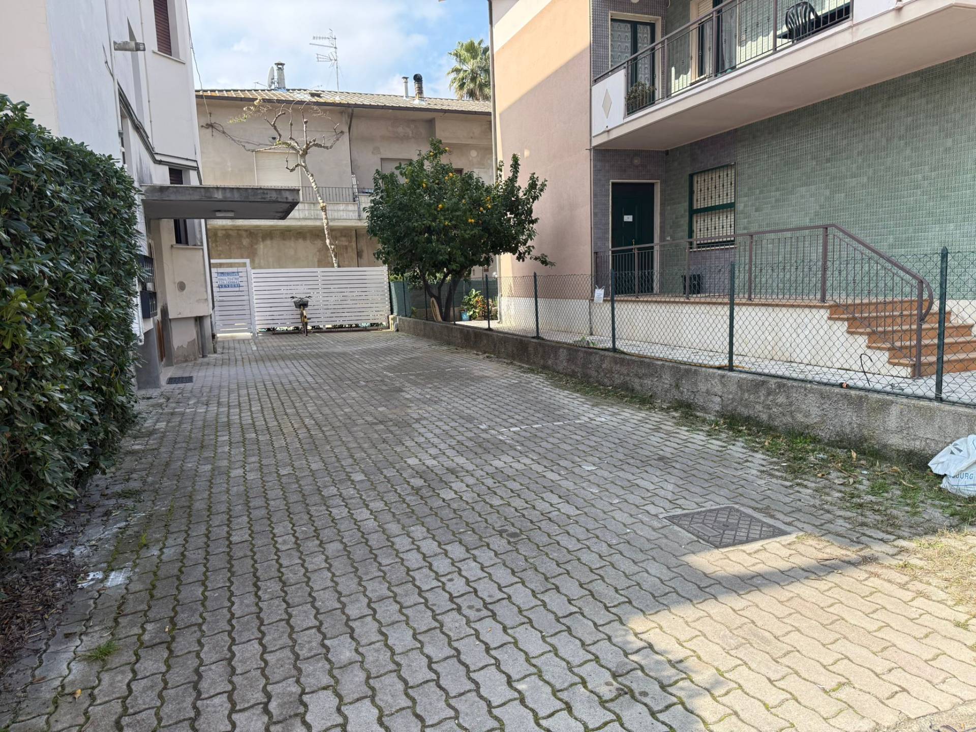 Appartamento in affitto a Alba Adriatica, Zona Mare