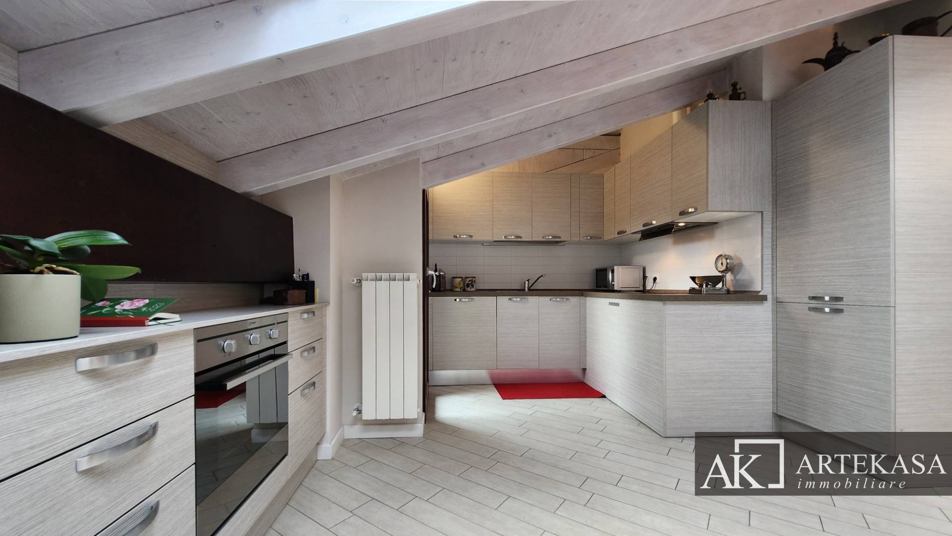 3 LOCALI in vendita a Novara, 1 - Centro