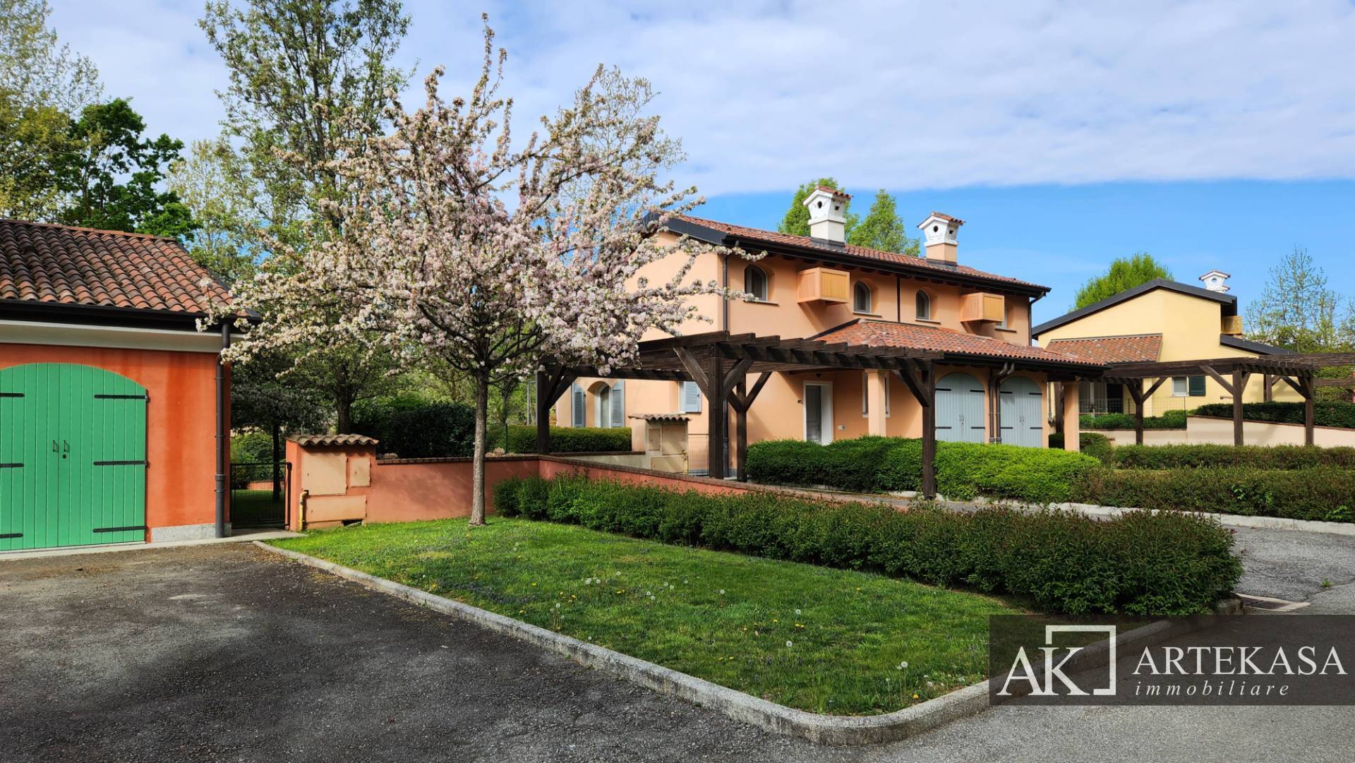 Villa in vendita a Bogogno