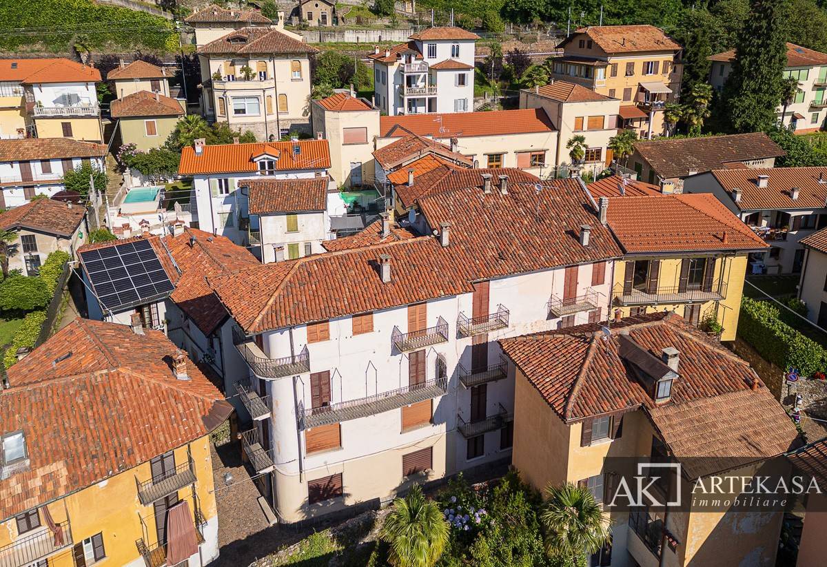 Palazzo/Stabile in vendita a Belgirate