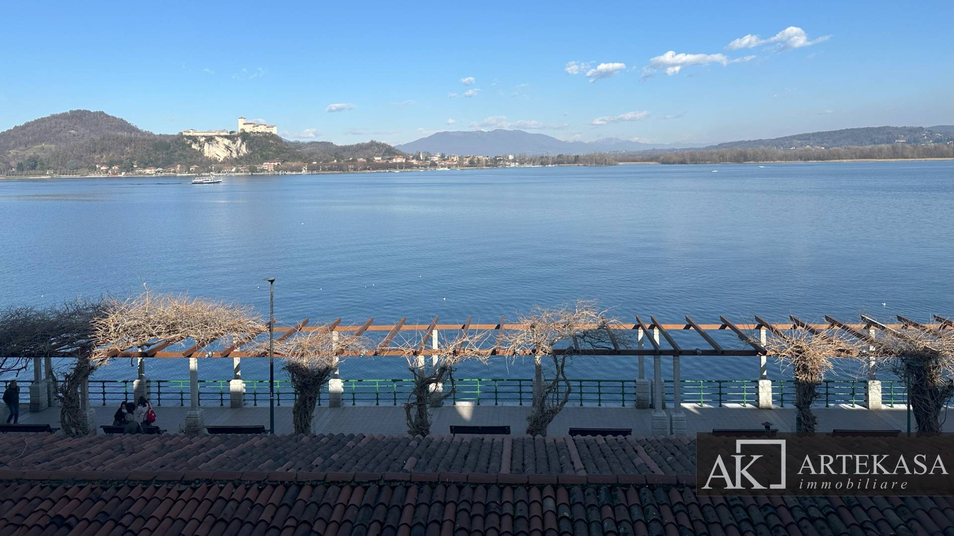 Appartamento in affitto a Arona