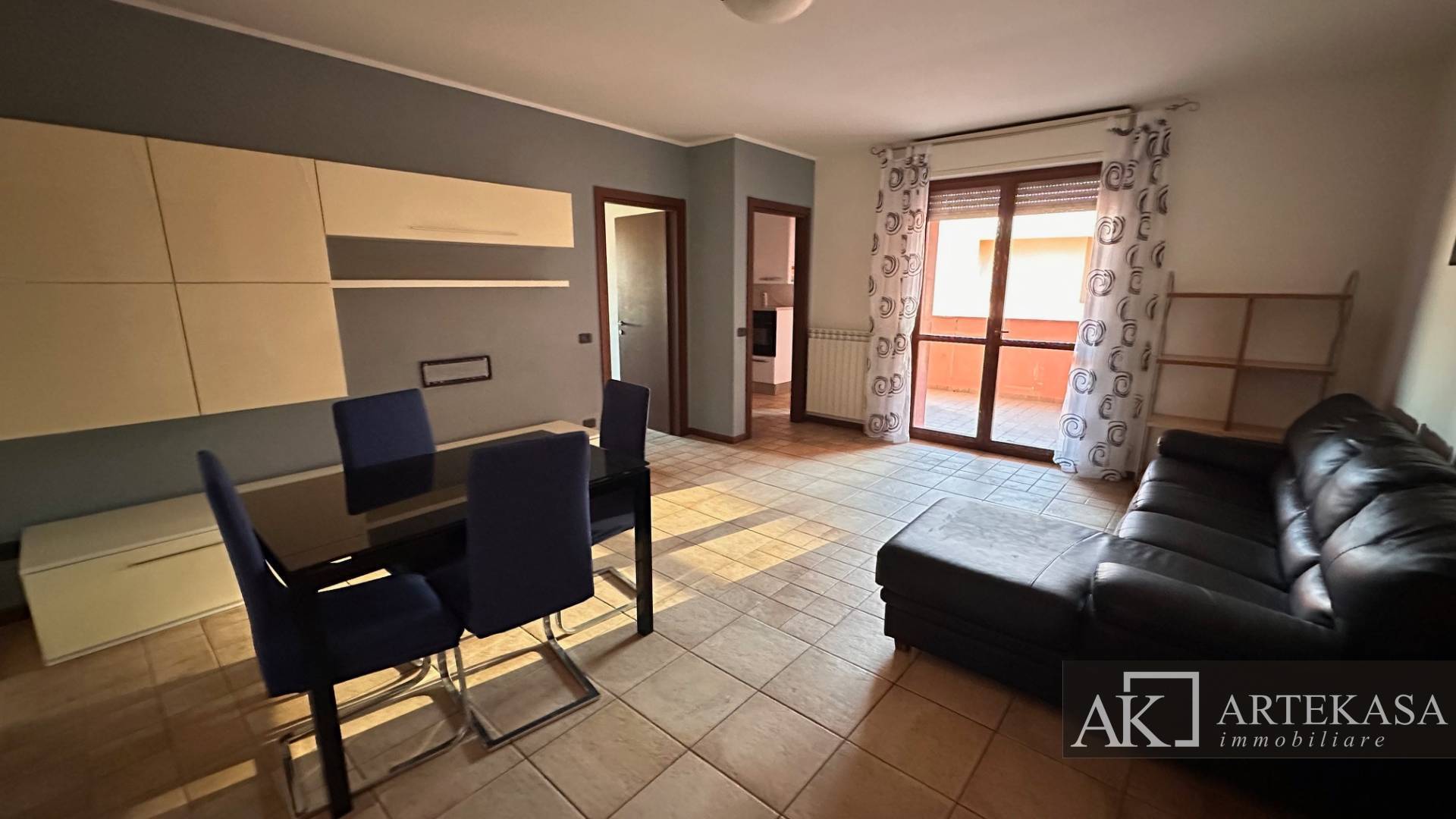 3 LOCALI in vendita a Trecate