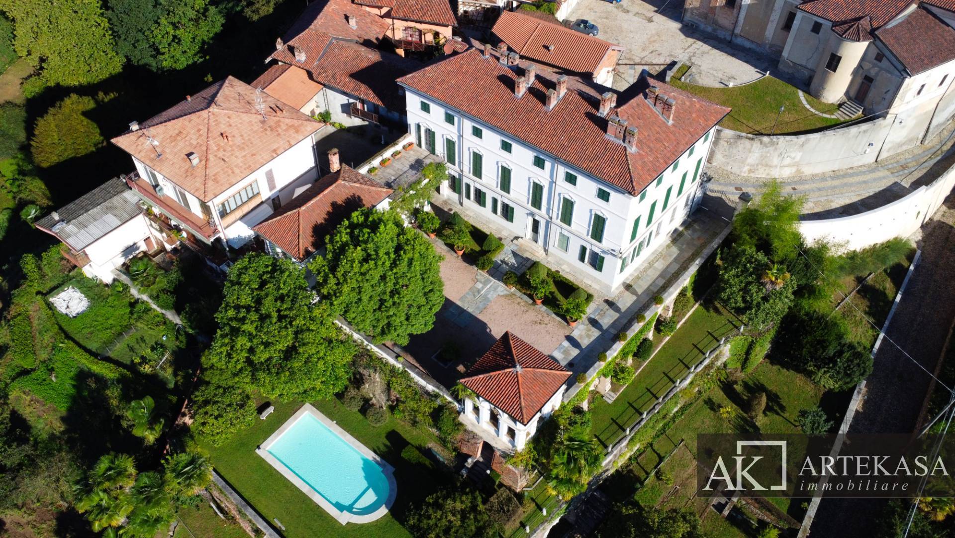 Villa in vendita a Bogogno