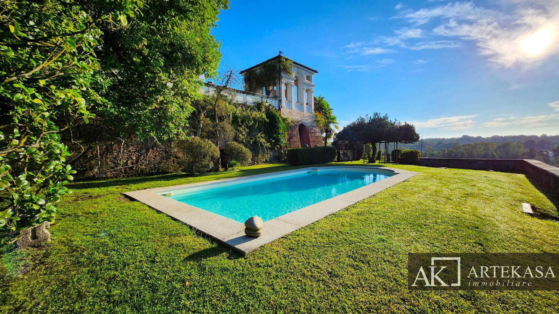 Villa in vendita a Bogogno