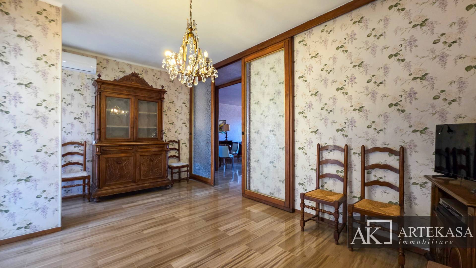 5 LOCALI in vendita a Novara, 3 - Sacro Cuore