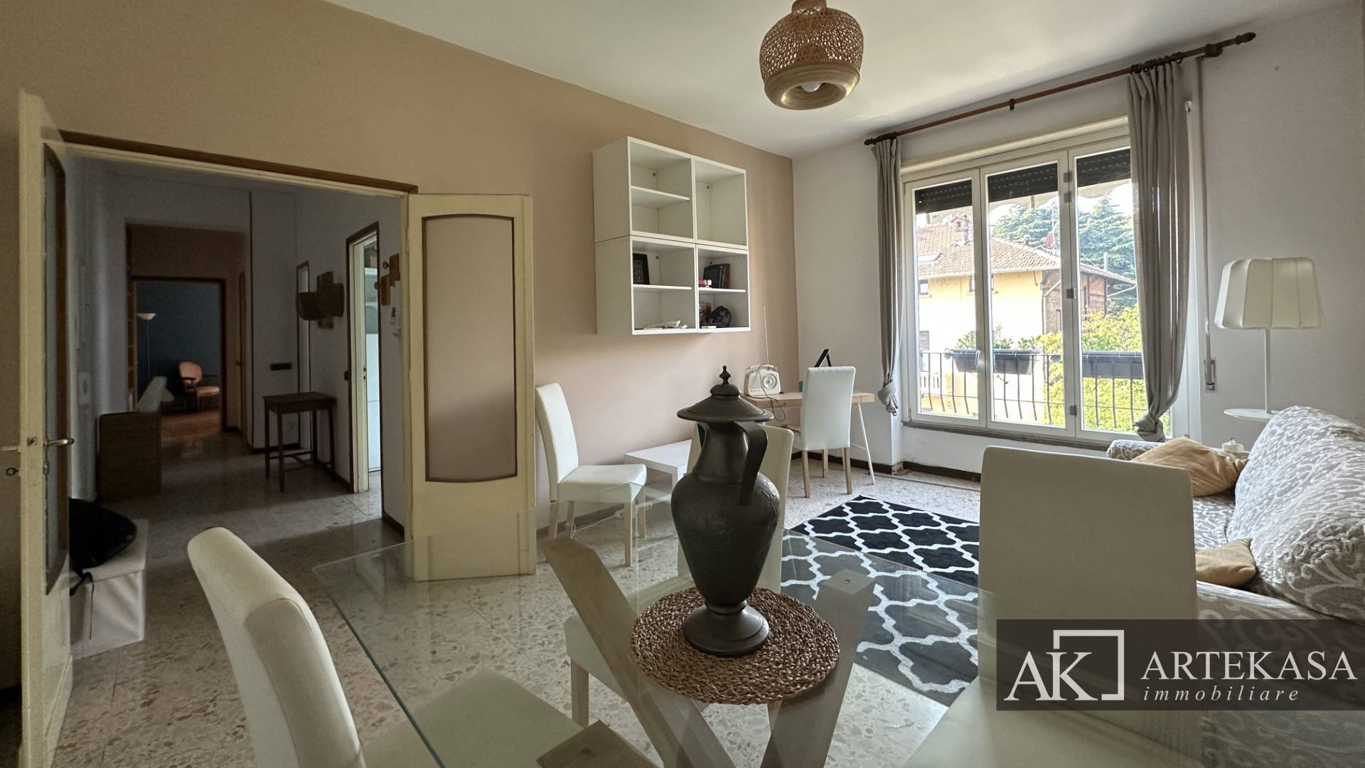 3 LOCALI in affitto a Novara, 1 - Centro