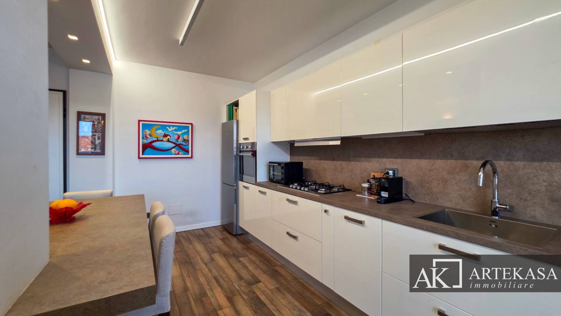 3 LOCALI in vendita a Novara, 10 - Bicocca - Olengo