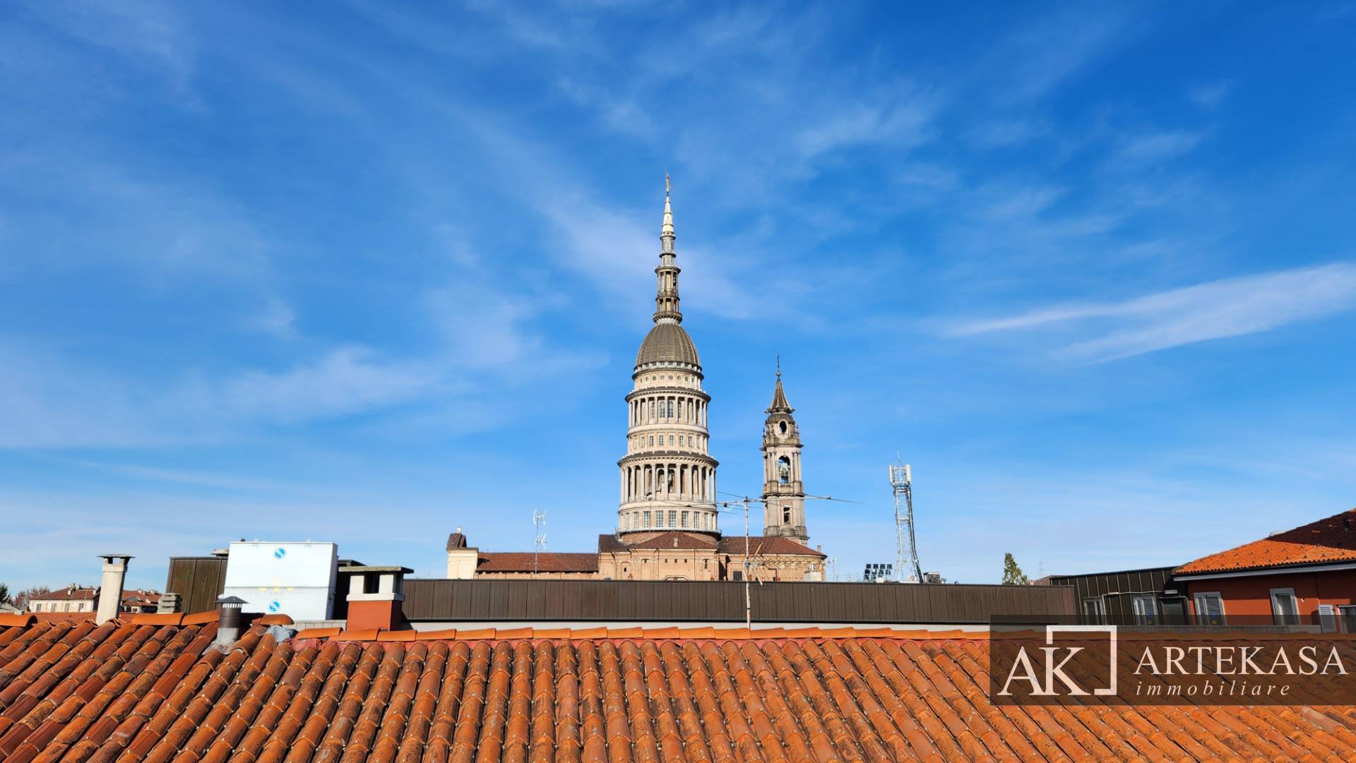 Studio/Ufficio in vendita a Novara, 1 - Centro