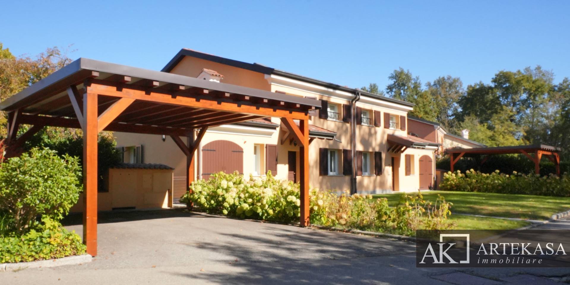 Villa in vendita a Bogogno