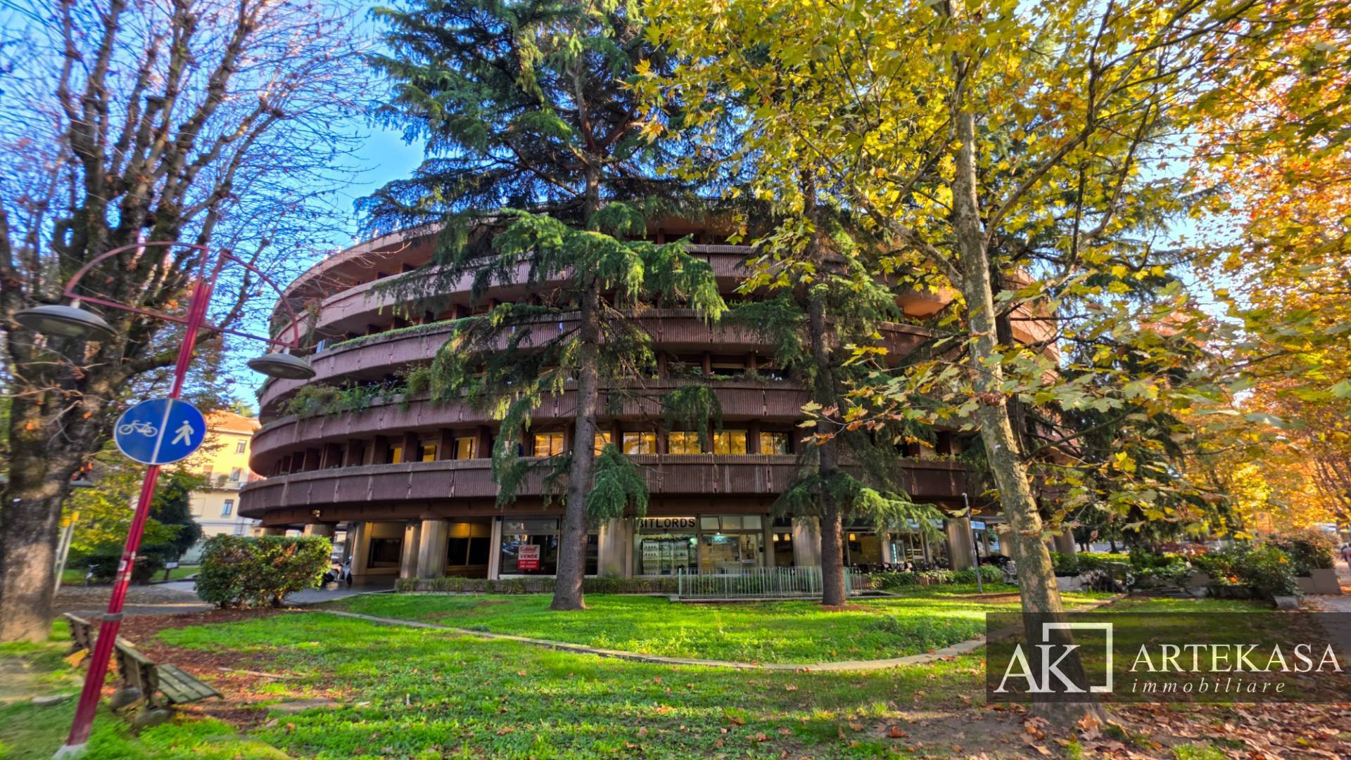 3 LOCALI in vendita a Novara, 1 - Centro