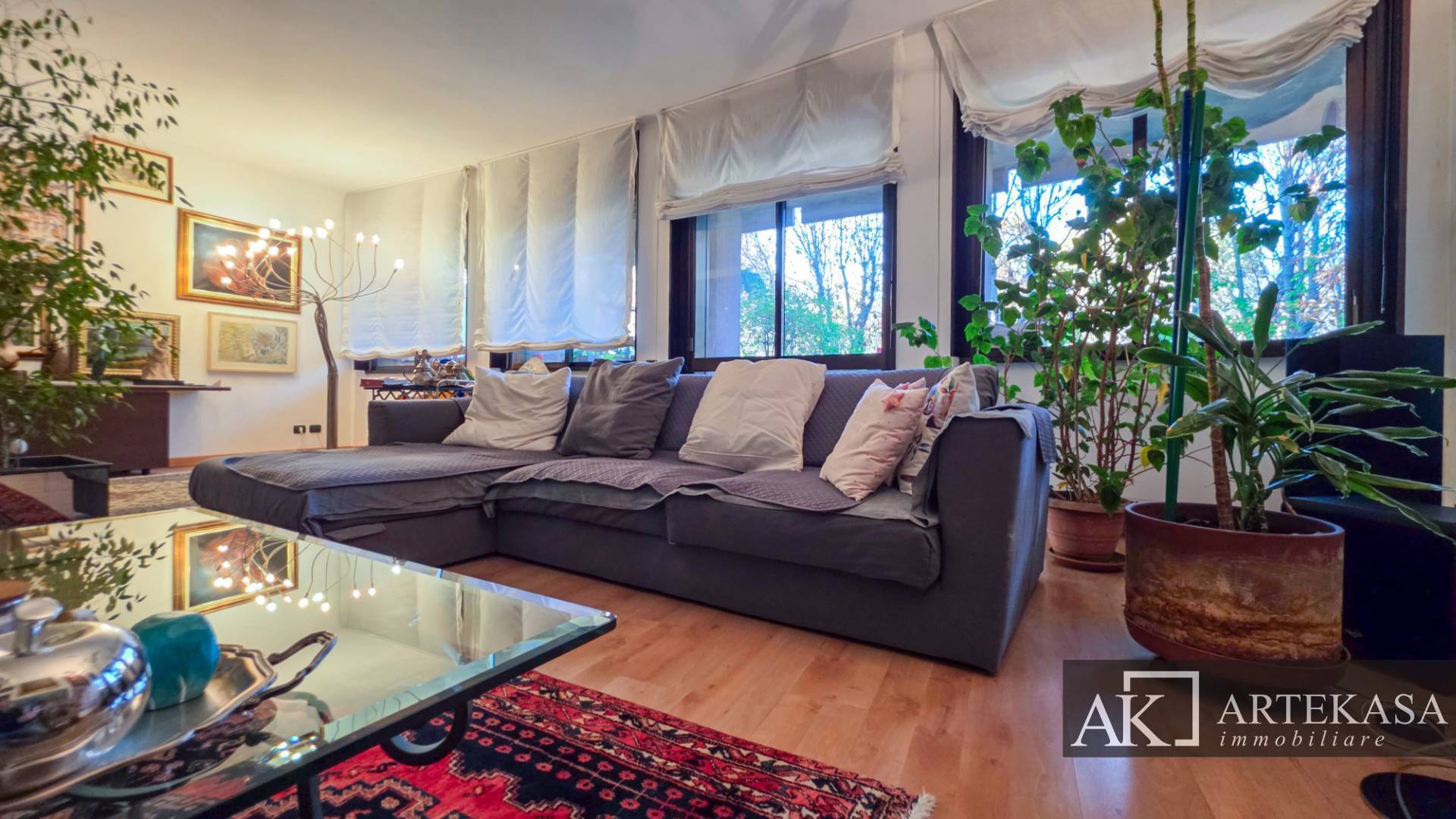 3 LOCALI in vendita a Novara, 1 - Centro