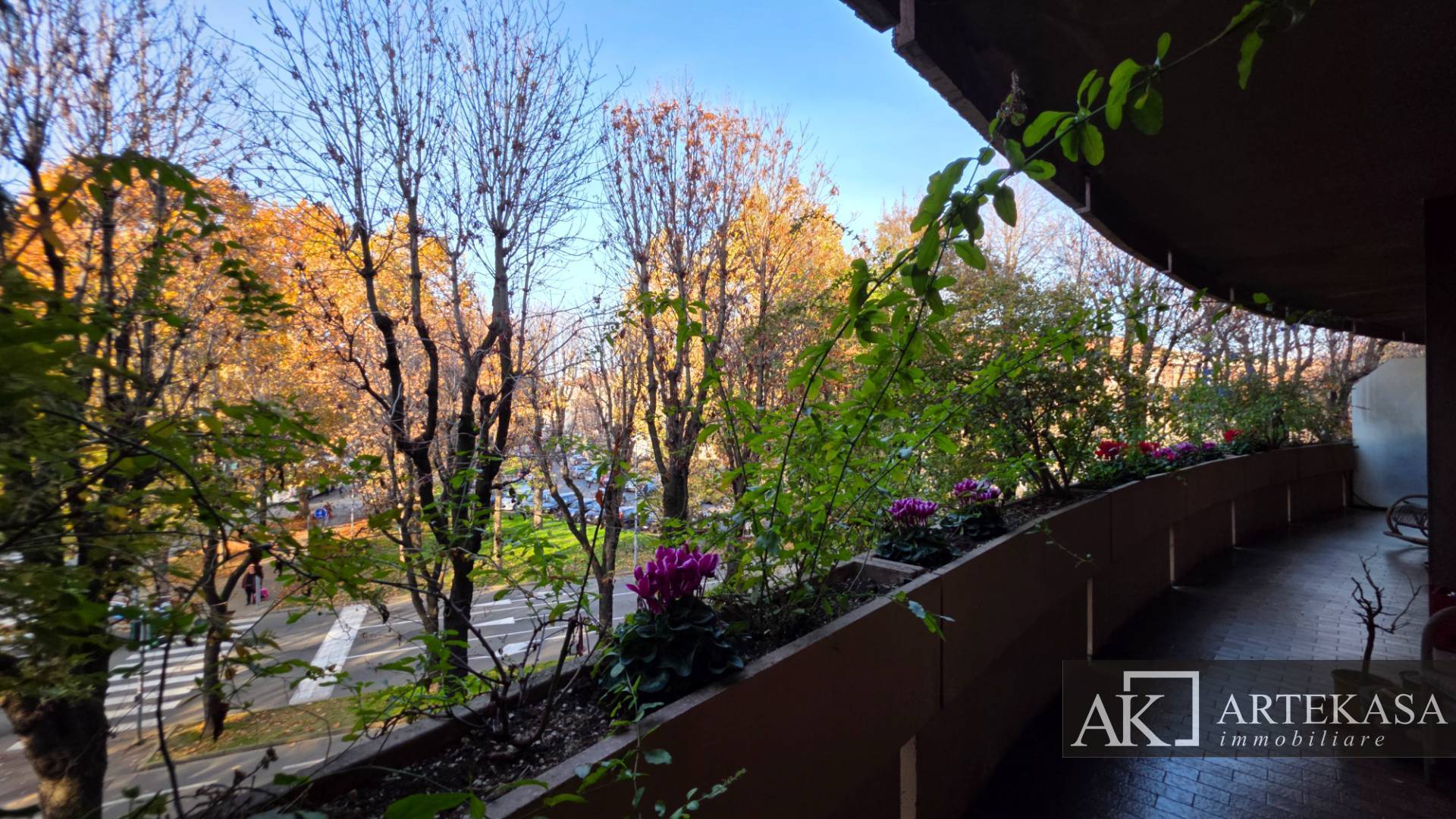 3 LOCALI in vendita a Novara, 1 - Centro