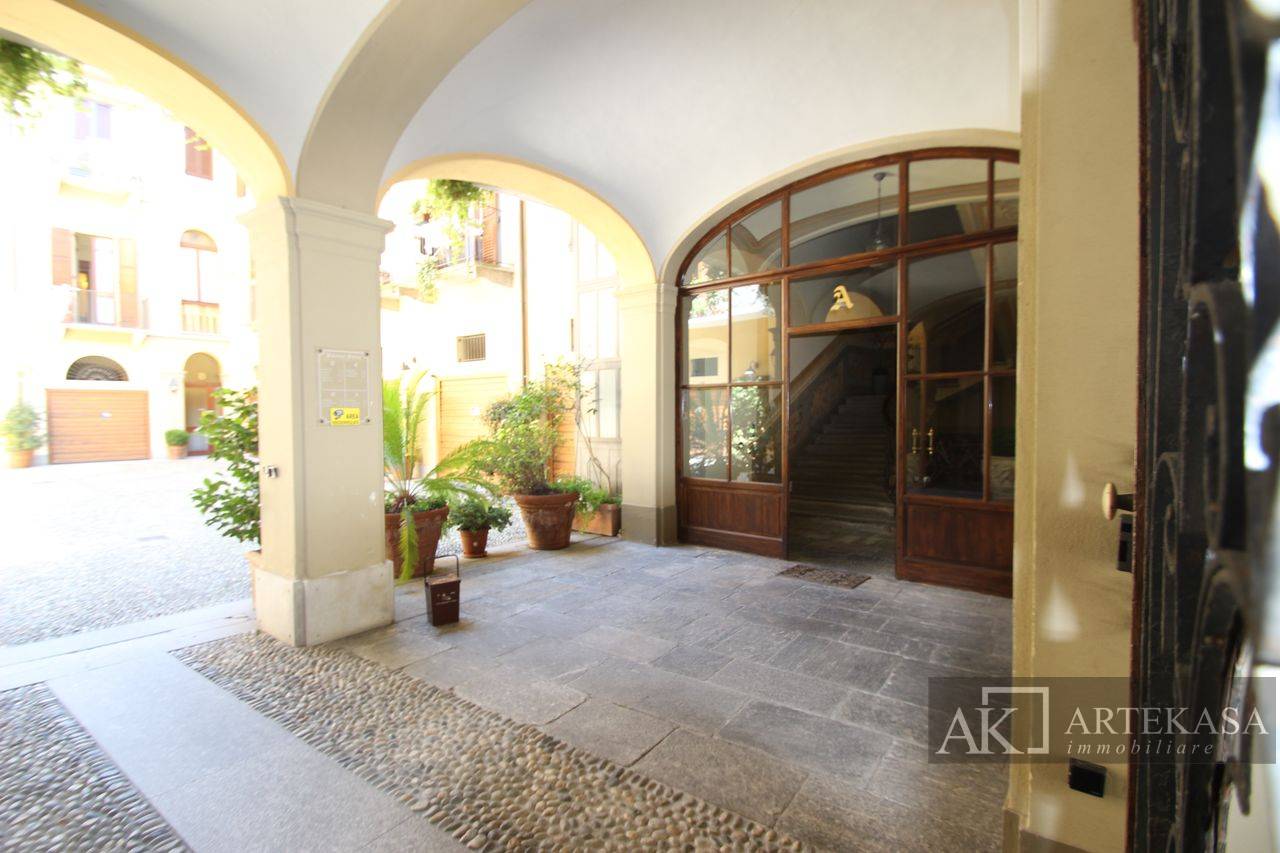 Studio/Ufficio in vendita a Novara, 1 - Centro