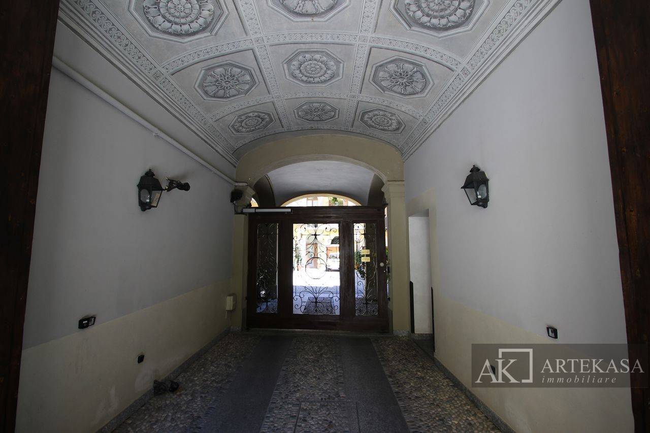 Studio/Ufficio in vendita a Novara, 1 - Centro