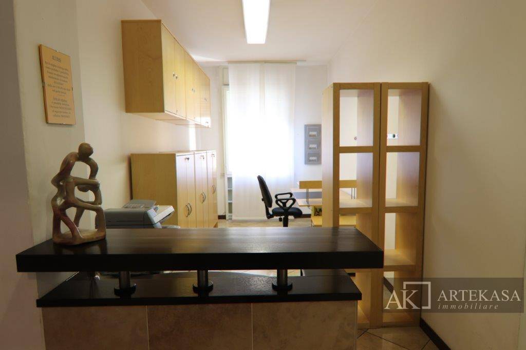 Studio/Ufficio in vendita a Novara, 1 - Centro