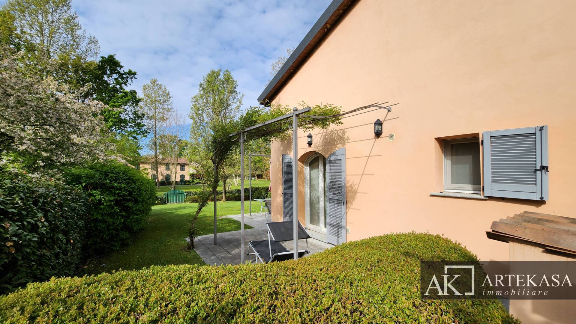 Villa in vendita a Bogogno