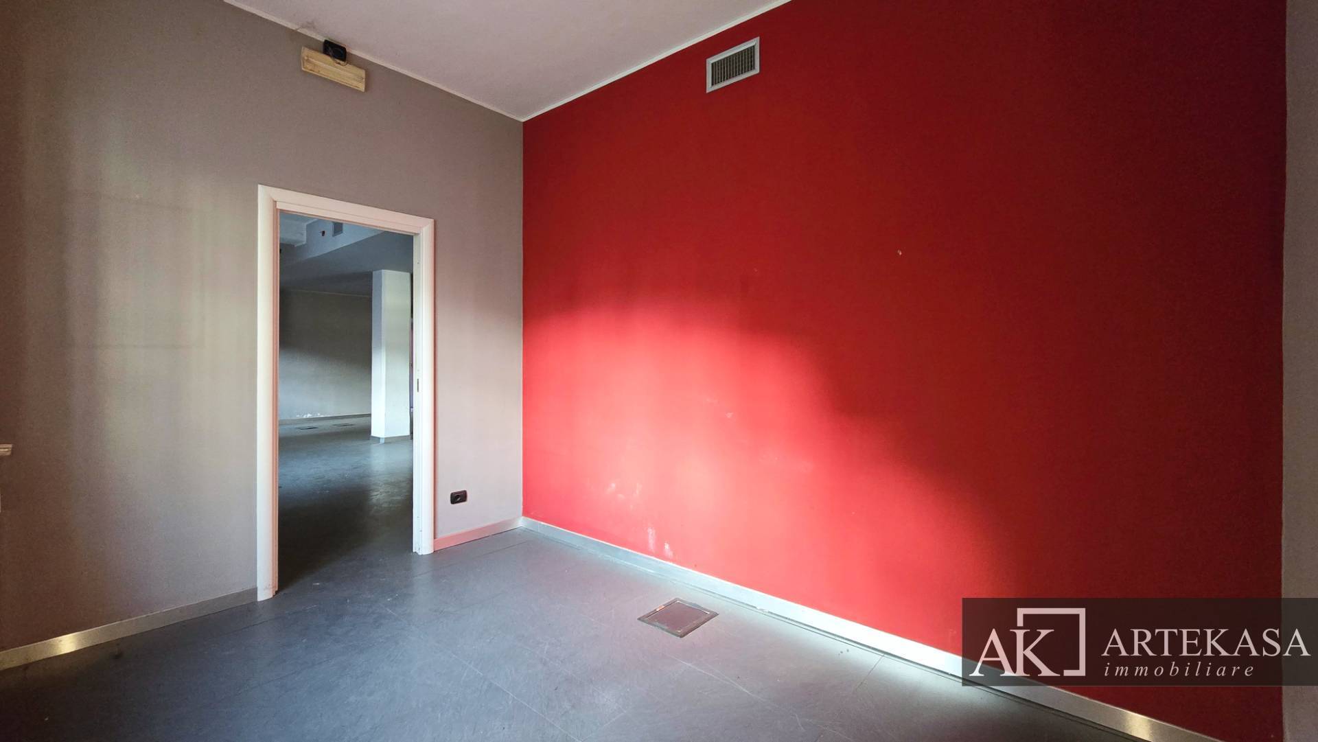 Studio/Ufficio in vendita a Novara, 1 - Centro