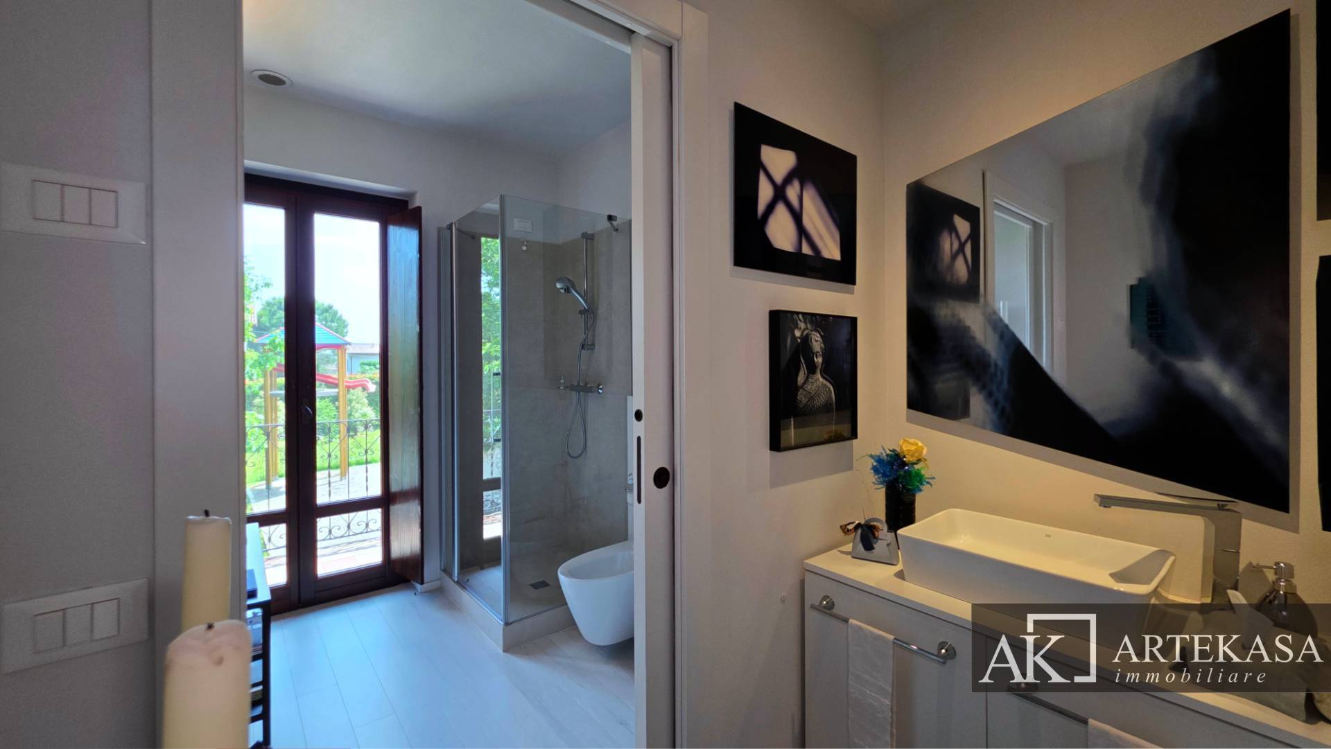 Villa in vendita a Agrate Conturbia