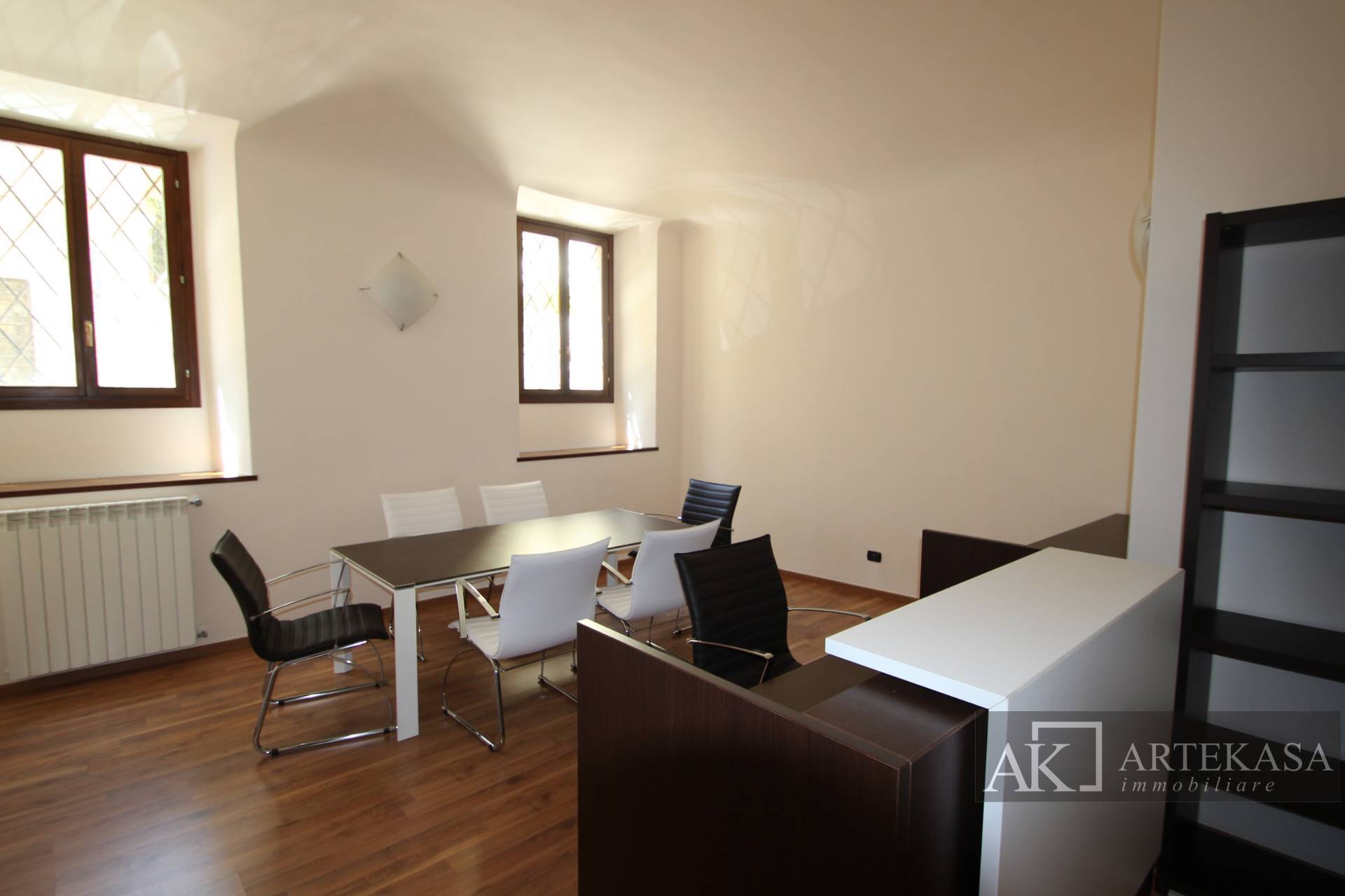 Studio/Ufficio in vendita a Novara, 1 - Centro