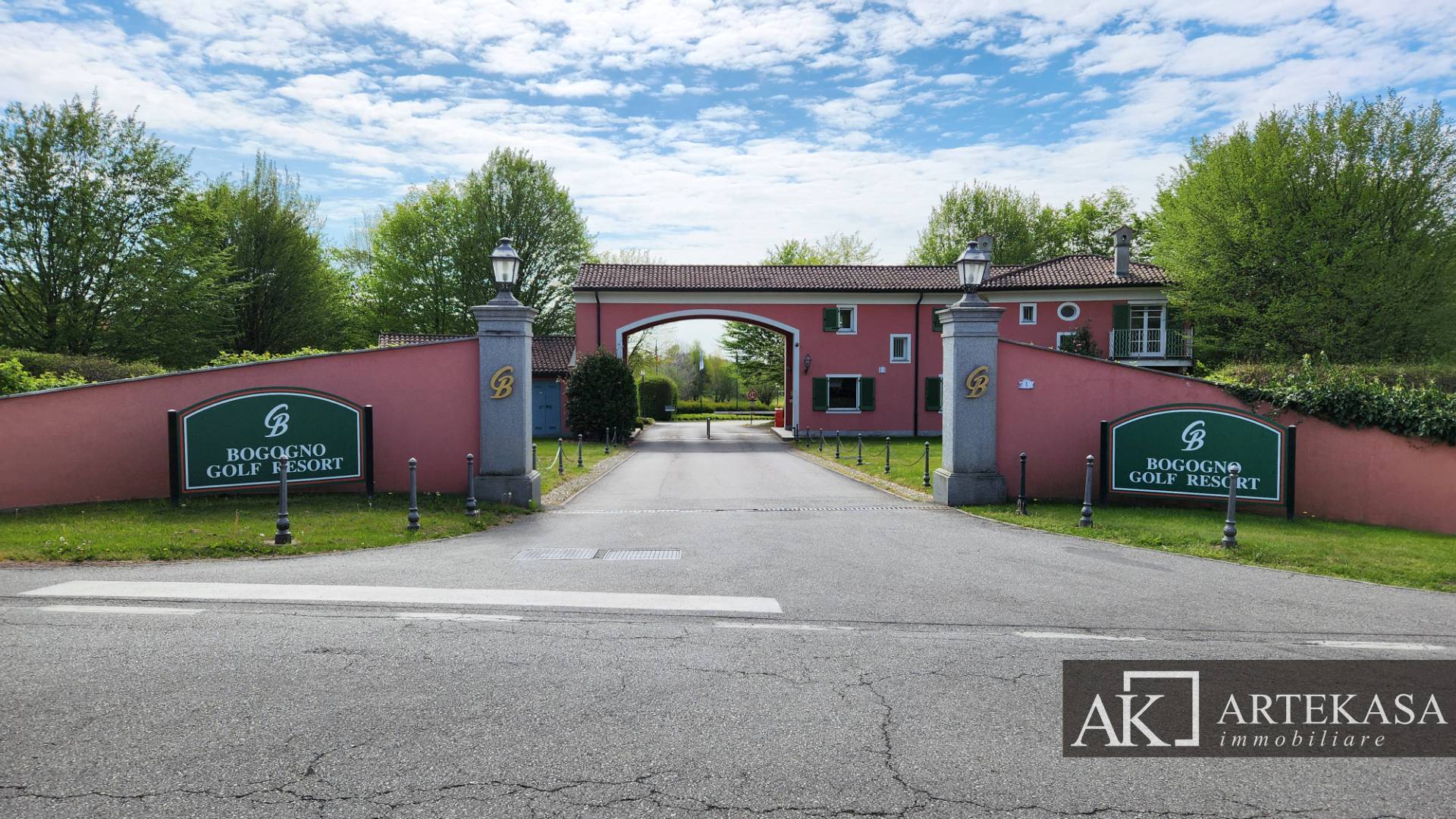 Villa in vendita a Bogogno