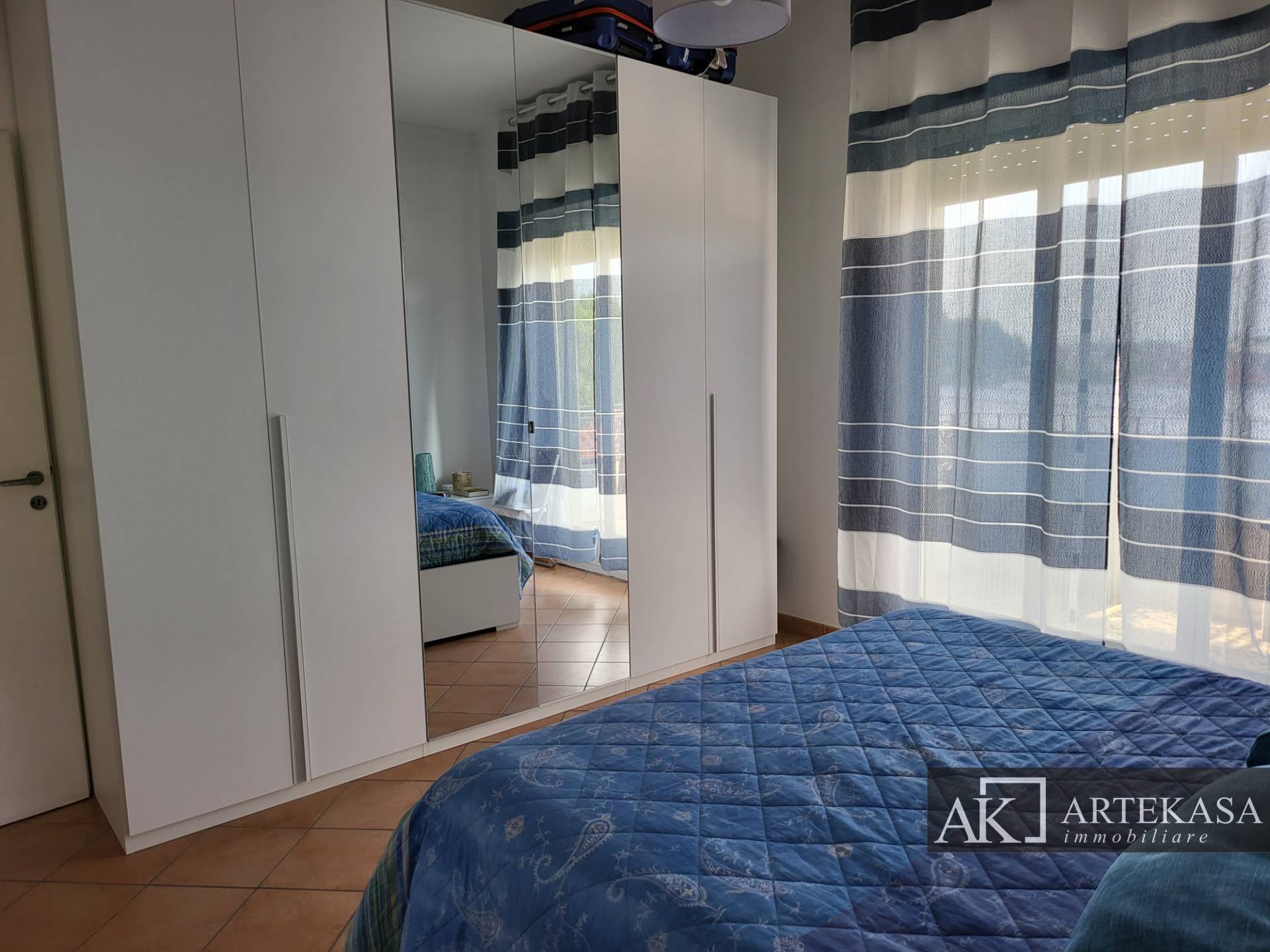 3 LOCALI in affitto a Novara, 1 - Centro