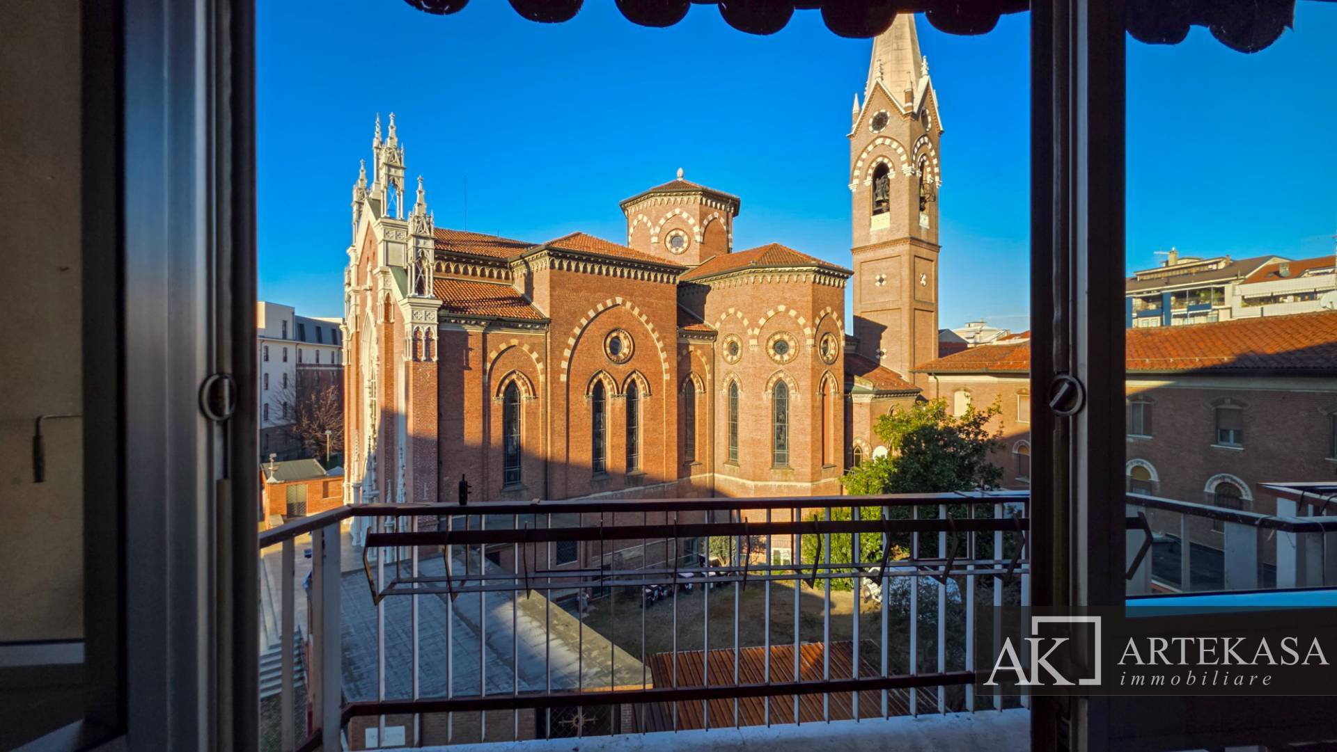 3 LOCALI in vendita a Novara, 3 - Sacro Cuore