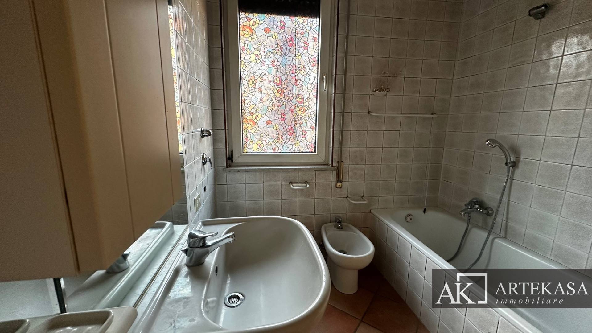 3 LOCALI in affitto a Novara, 6 - Sant'antonio - Vignale - Veveri