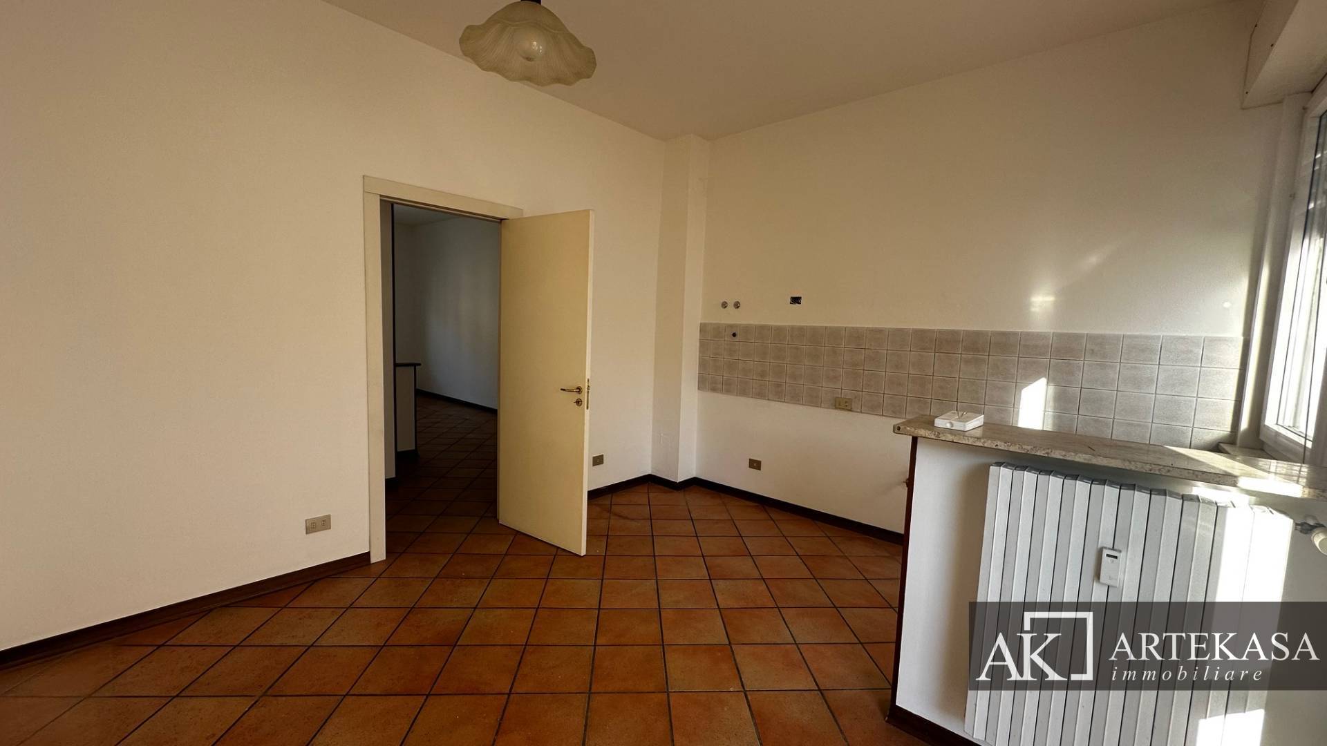 3 LOCALI in affitto a Novara, 6 - Sant'antonio - Vignale - Veveri