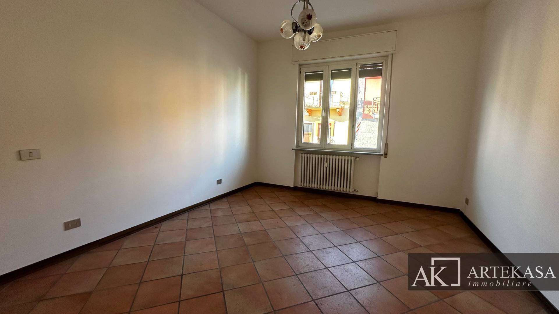 3 LOCALI in affitto a Novara, 6 - Sant'antonio - Vignale - Veveri