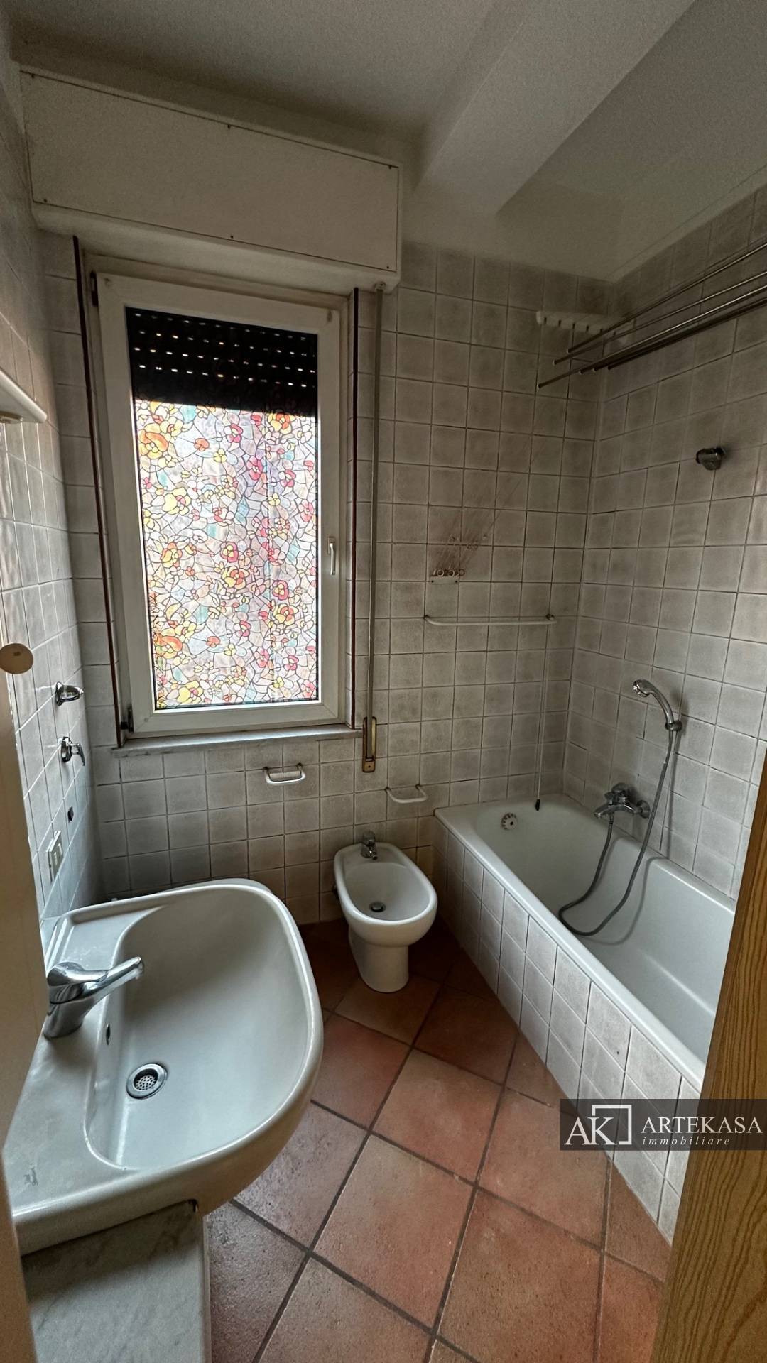 3 LOCALI in affitto a Novara, 6 - Sant'antonio - Vignale - Veveri