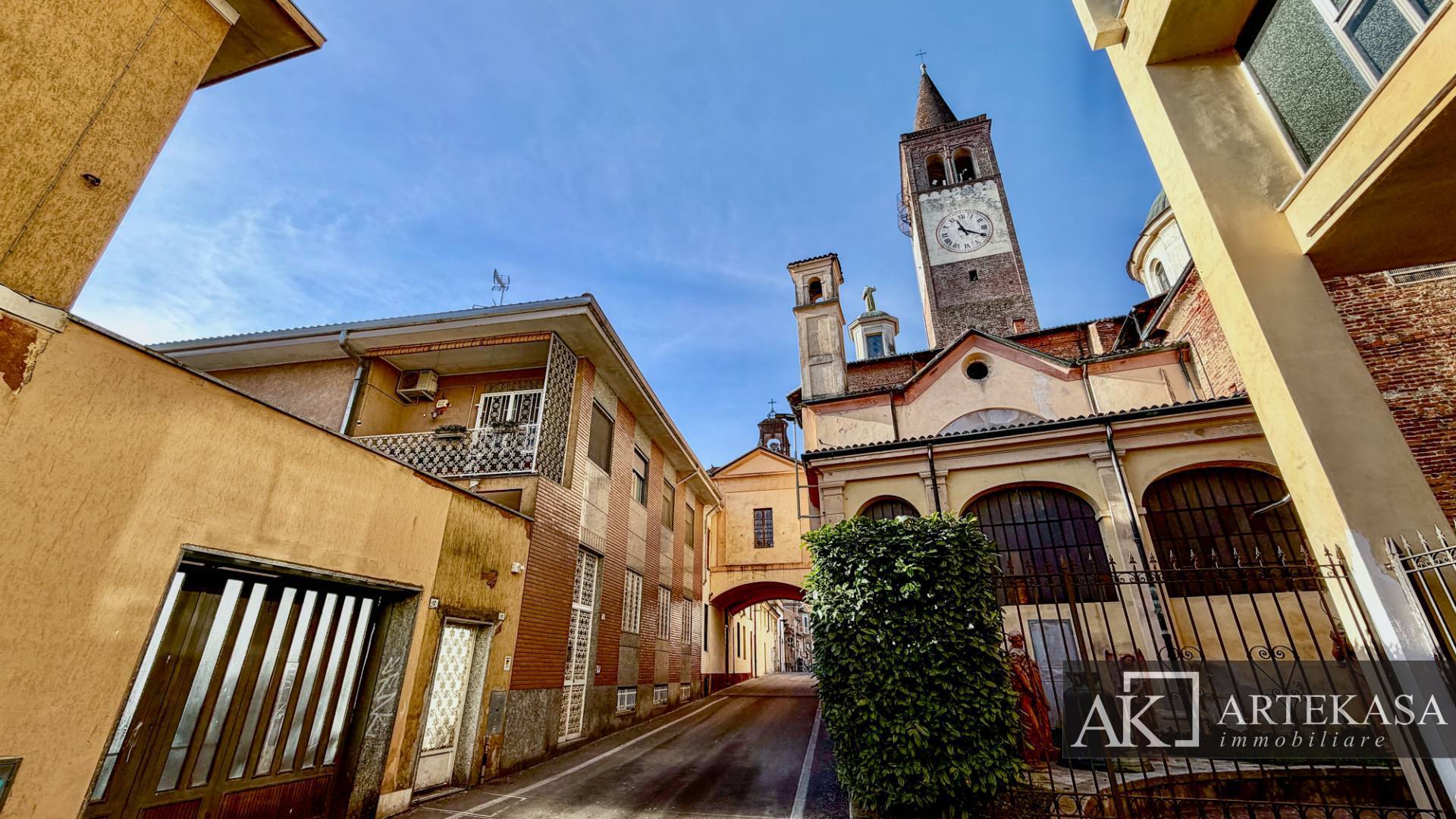 Villa bifamiliare in vendita a Cerano