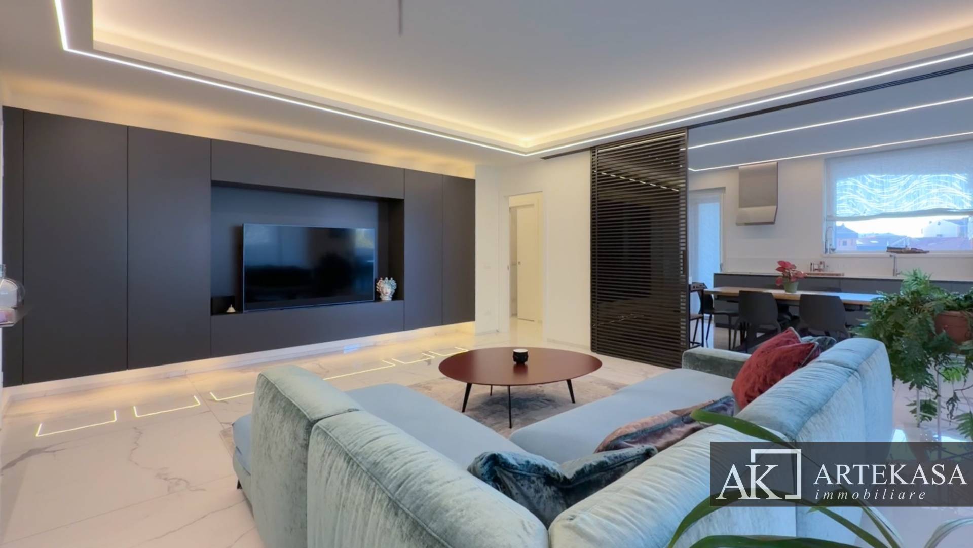 OLTRE 5 LOCALI in affitto a Novara, 2 - Porta Mortara